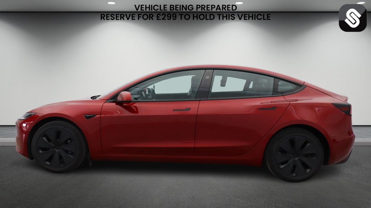 Tesla Model 3 Image 6