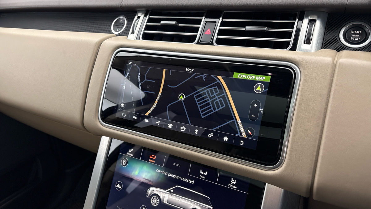 Land Rover Range Rover Image 17