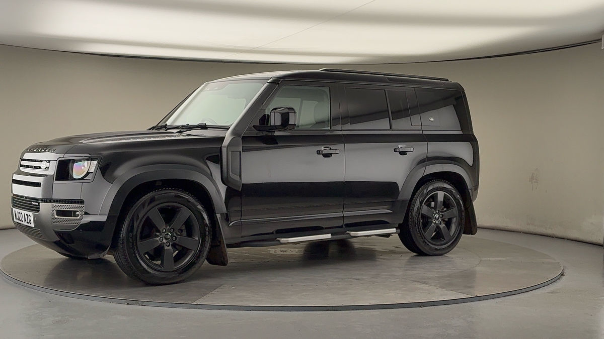 More views of Land Rover Defender 110