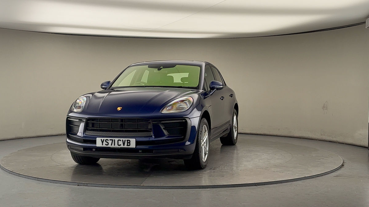 More views of Porsche Macan
