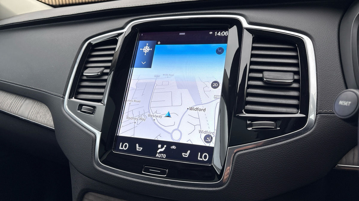 Volvo XC90 Image 17