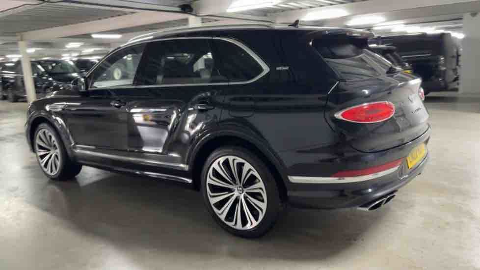 More views of Bentley Bentayga