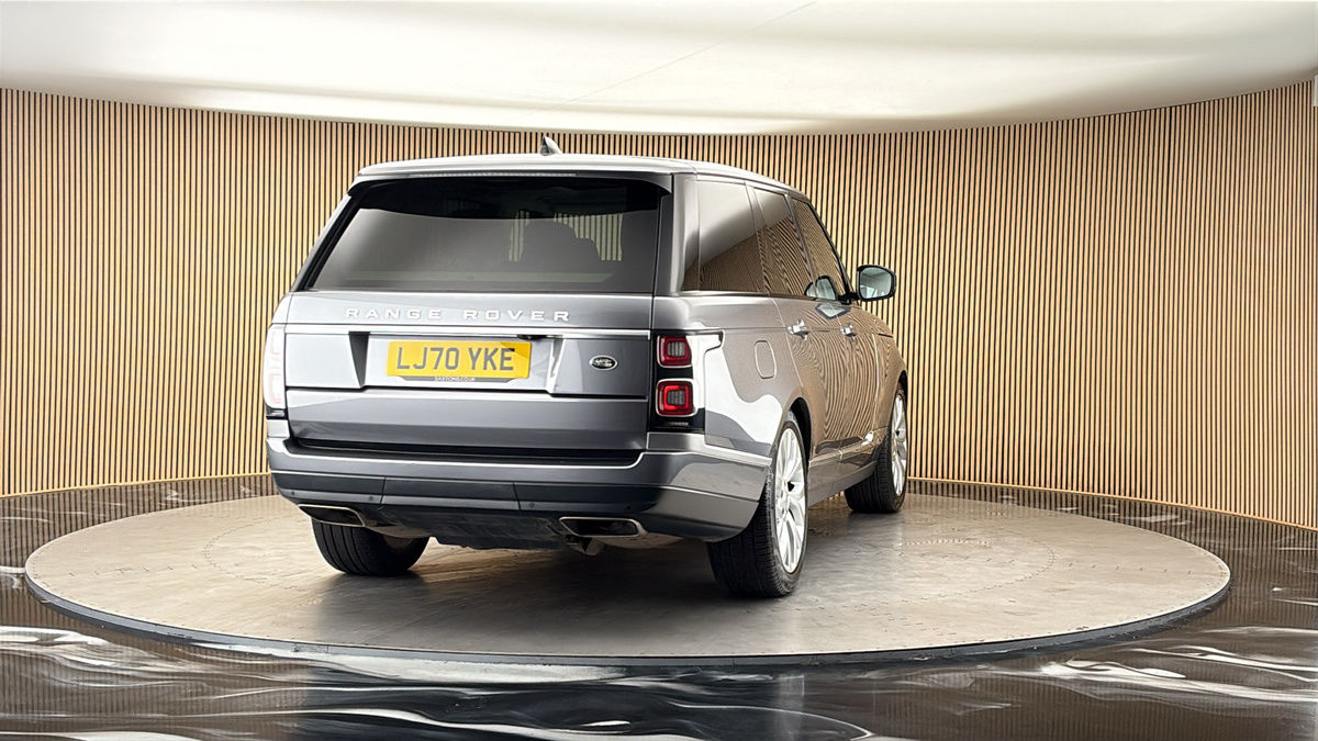 More views of Land Rover Range Rover