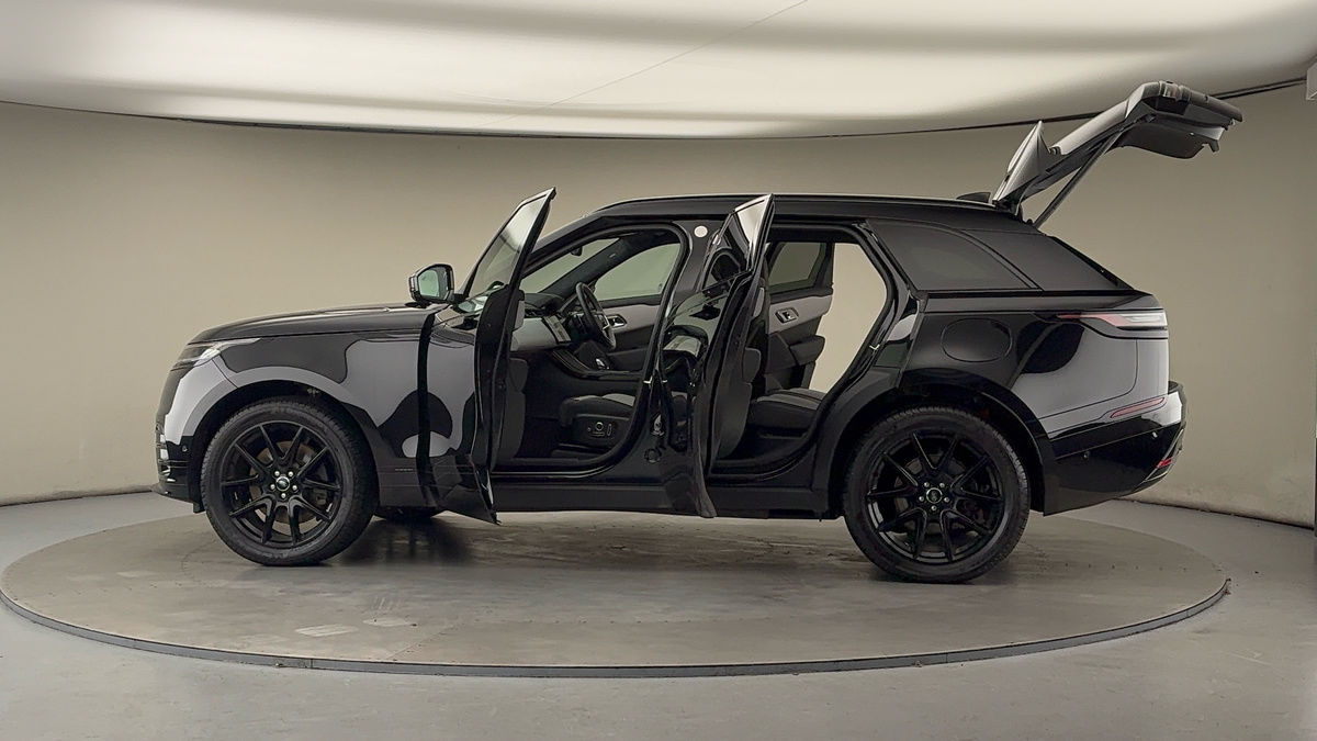 More views of Land Rover Range Rover Velar