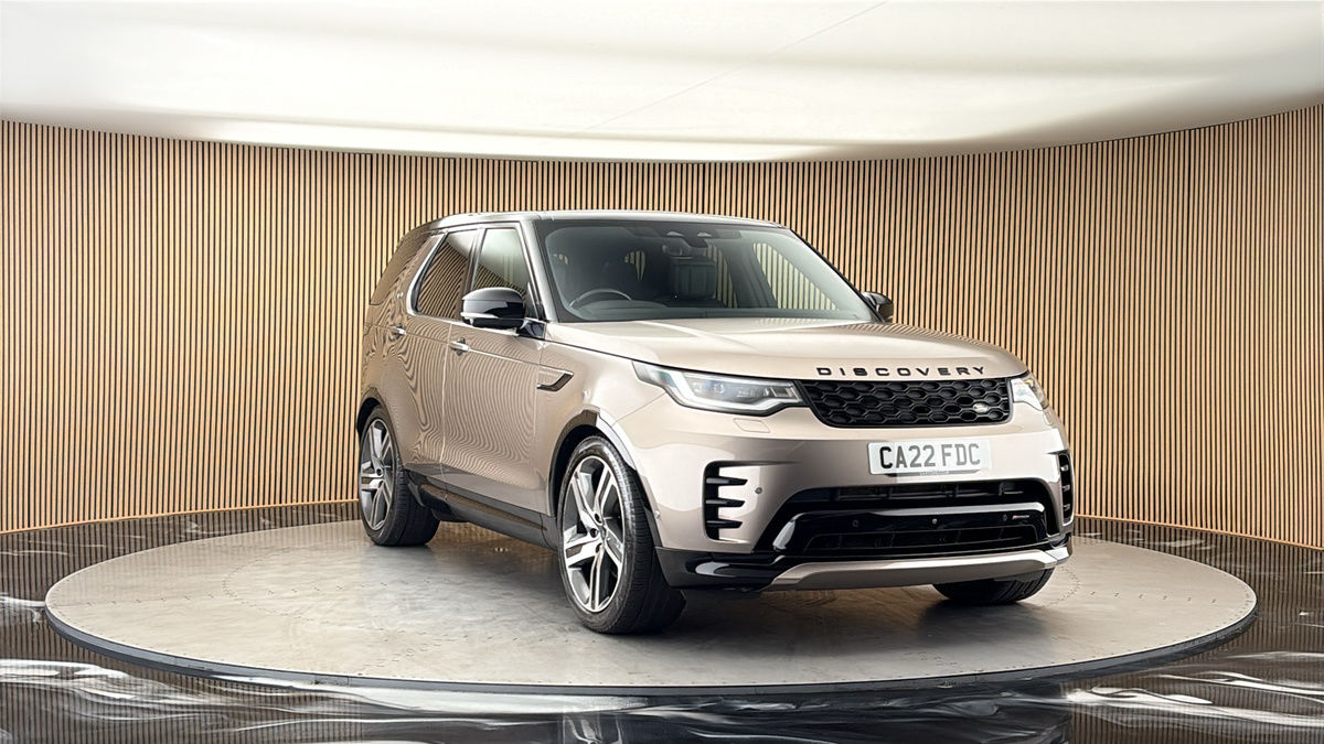 More views of Land Rover Discovery