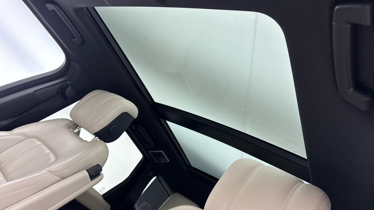 Land Rover Range Rover Sport Image 6