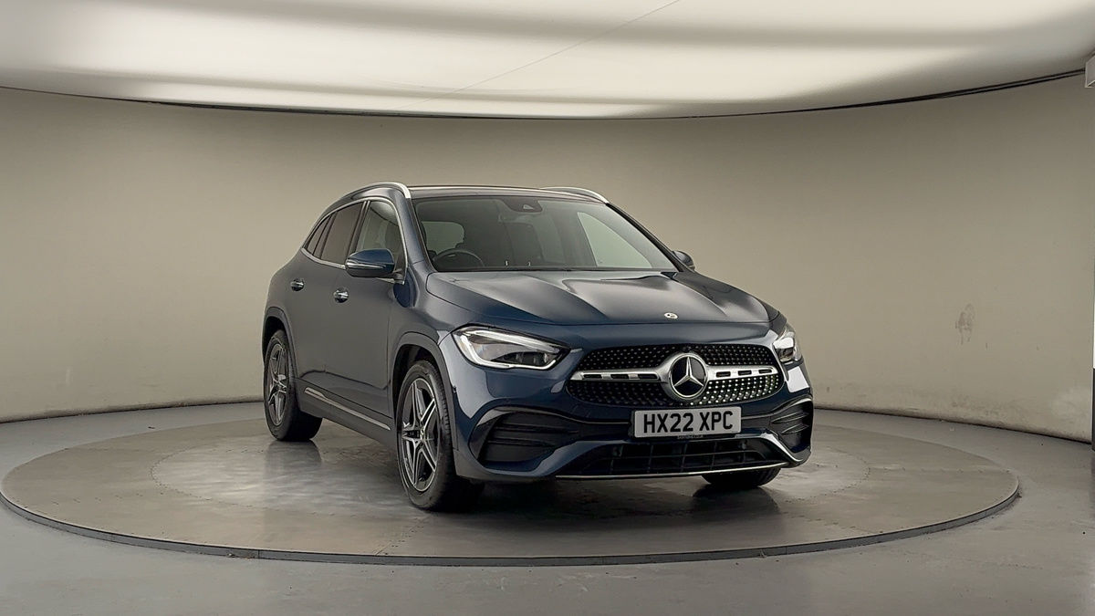 More views of Mercedes-Benz GLA