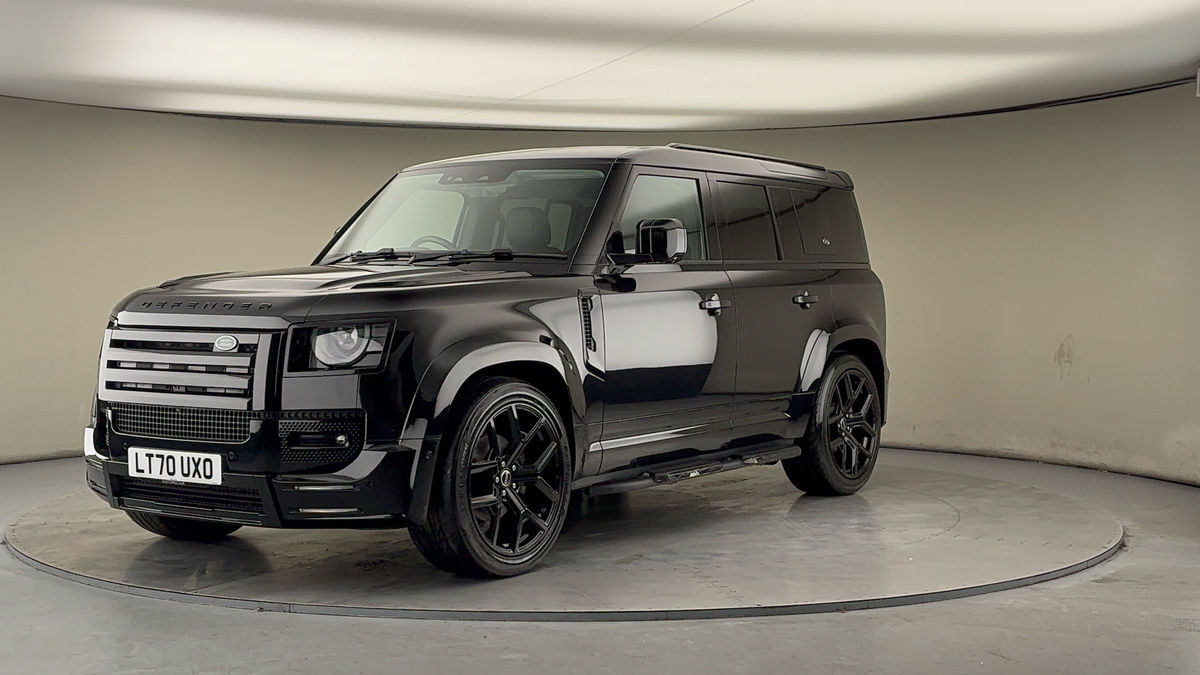 More views of Land Rover Defender 110