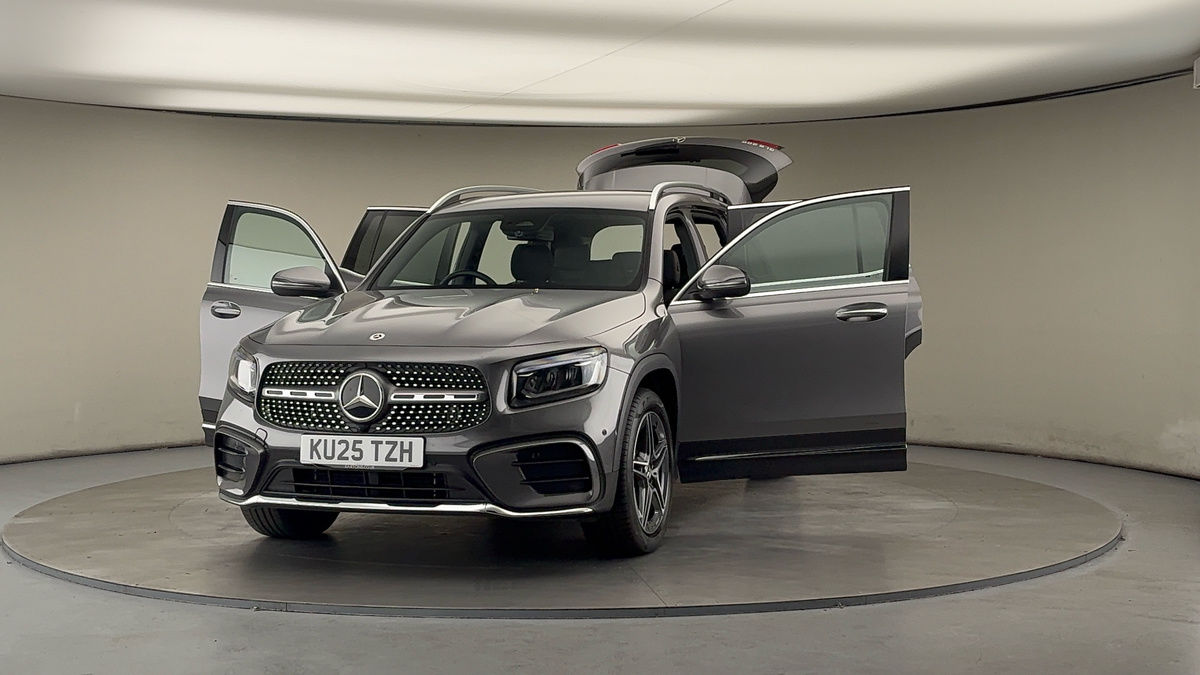 More views of Mercedes-Benz GLB