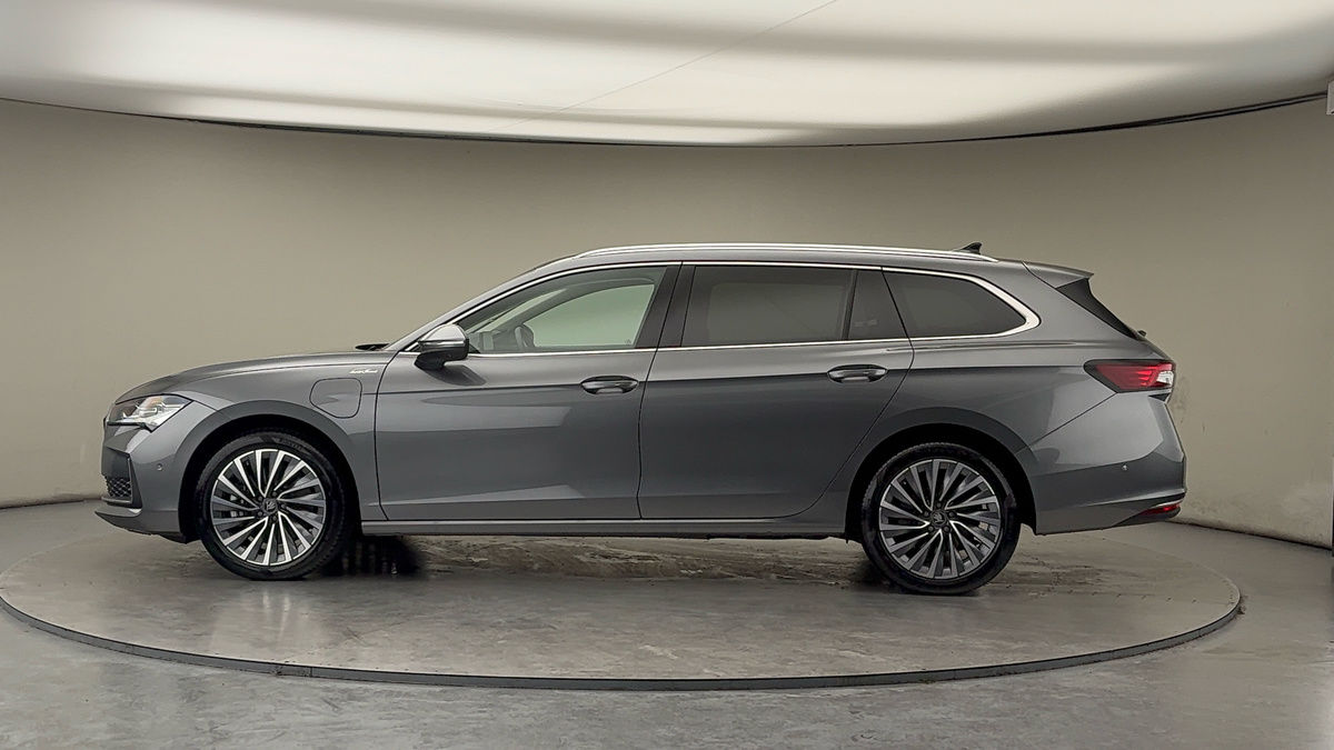 More views of Skoda Superb