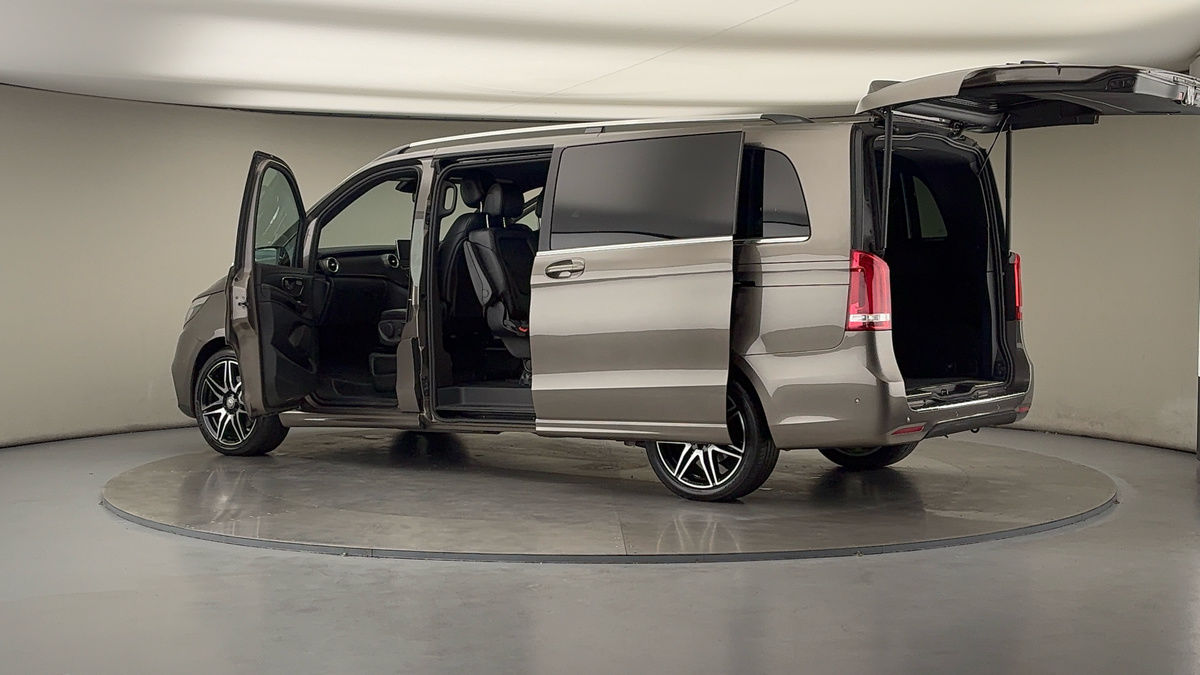 More views of Mercedes-Benz V Class