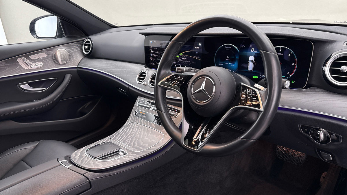 Mercedes-Benz E Class Image 5