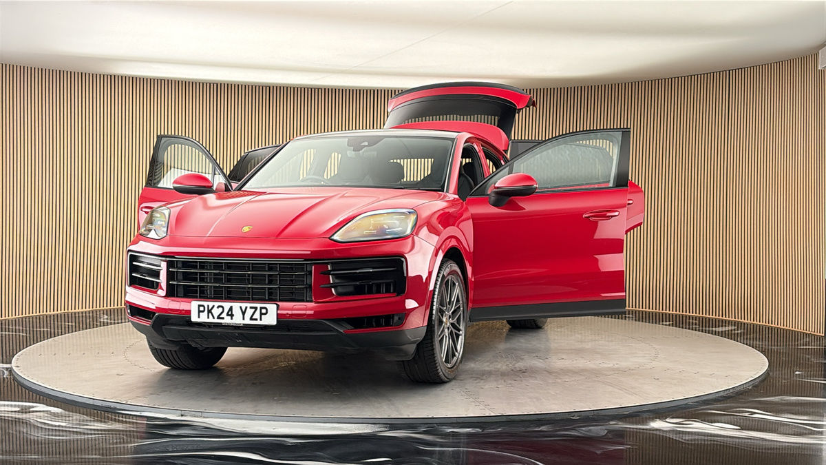 More views of Porsche Cayenne