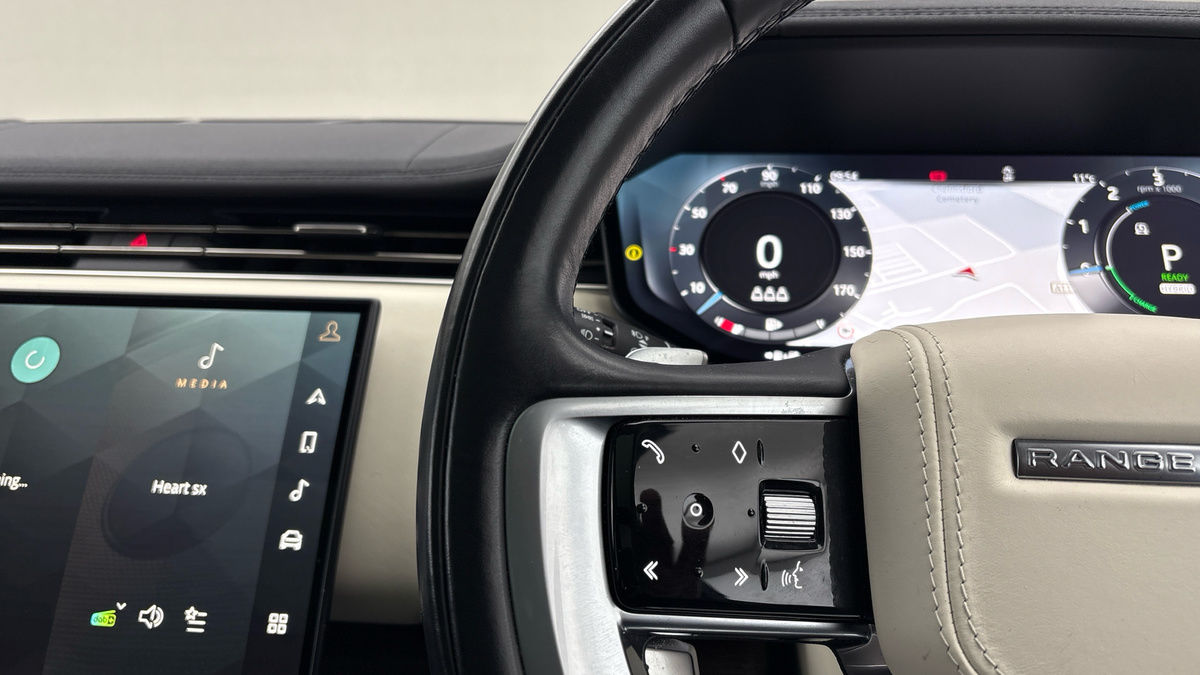 Land Rover Range Rover Image 13