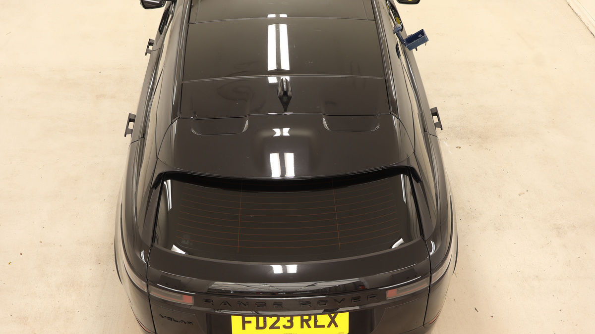 Land Rover Range Rover Velar Image 8