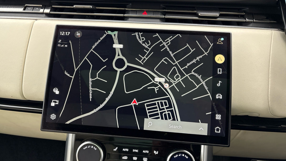 Land Rover Range Rover Image 17