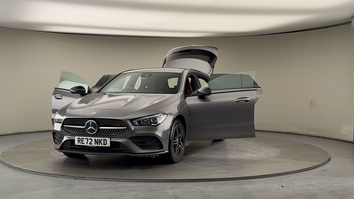 More views of Mercedes-Benz CLA