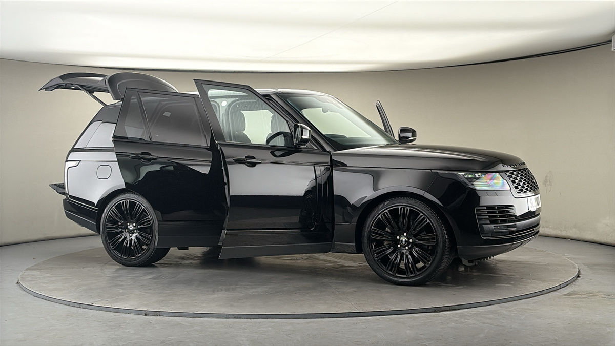 More views of Land Rover Range Rover