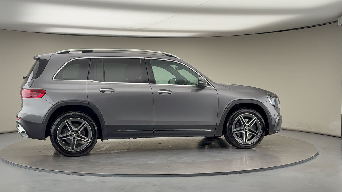 More views of Mercedes-Benz GLB