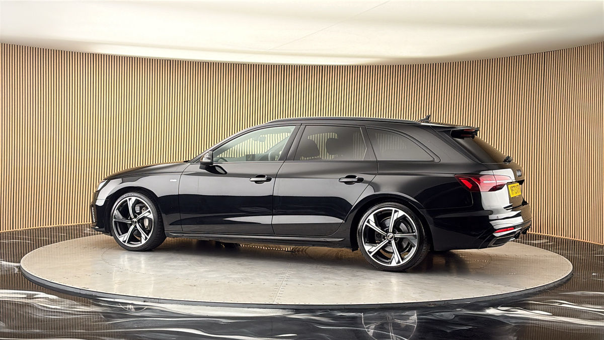 More views of Audi A4 Avant