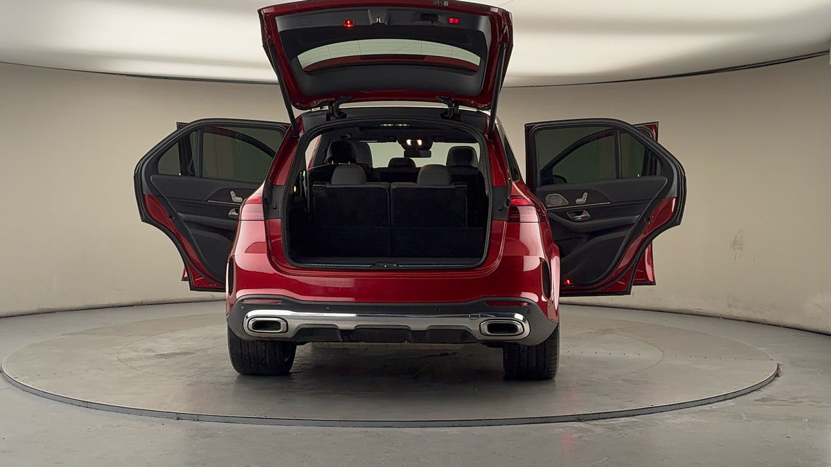 More views of Mercedes-Benz GLE