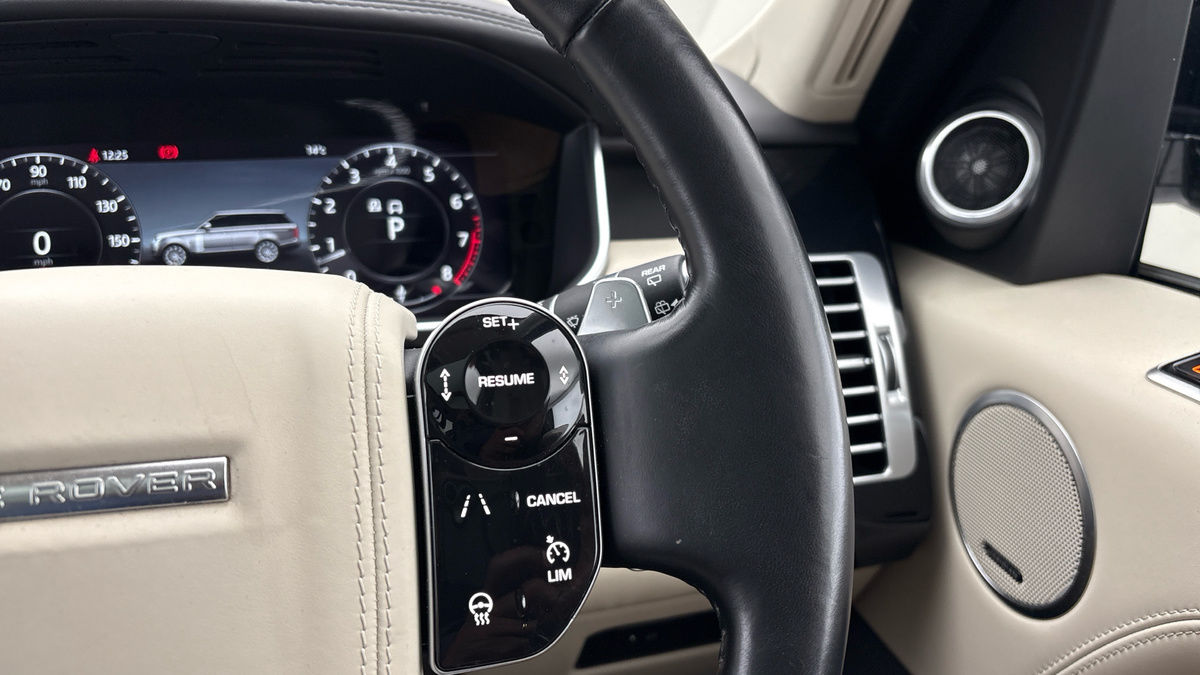 Land Rover Range Rover Image 14