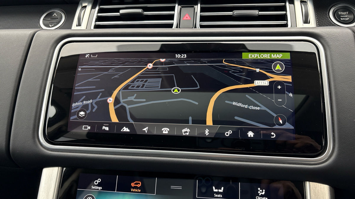 Land Rover Range Rover Image 17