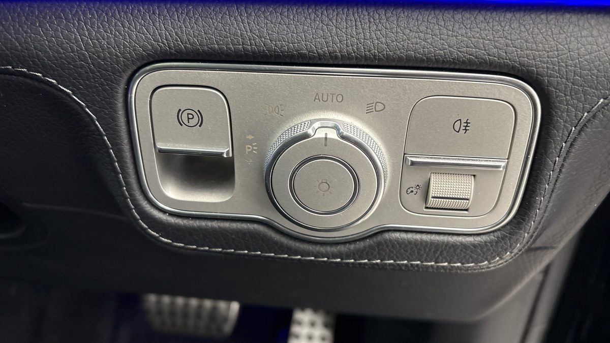 Mercedes-Benz GLE Image 27