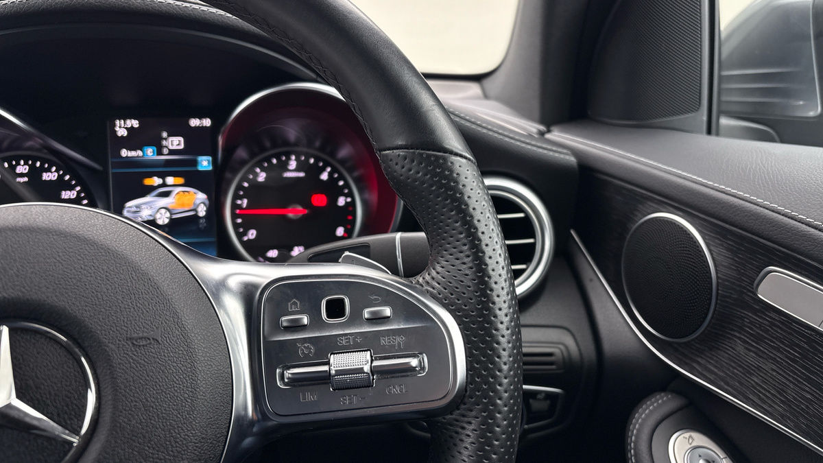 Mercedes-Benz GLC Image 14