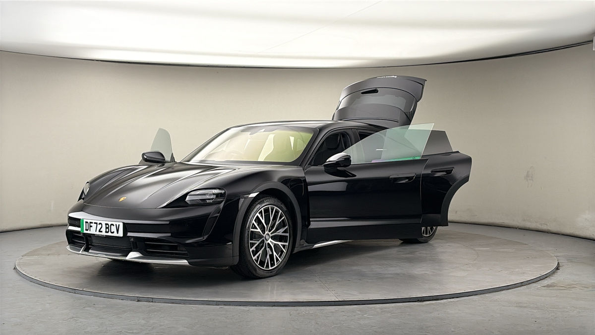 More views of Porsche Taycan