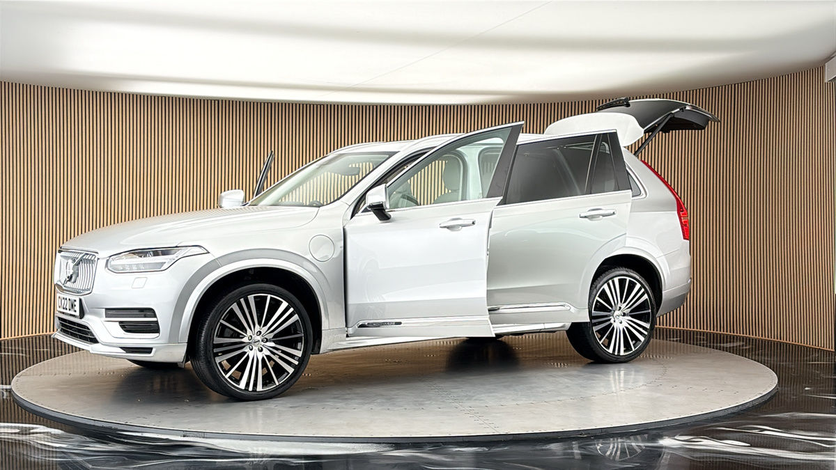 More views of Volvo XC90