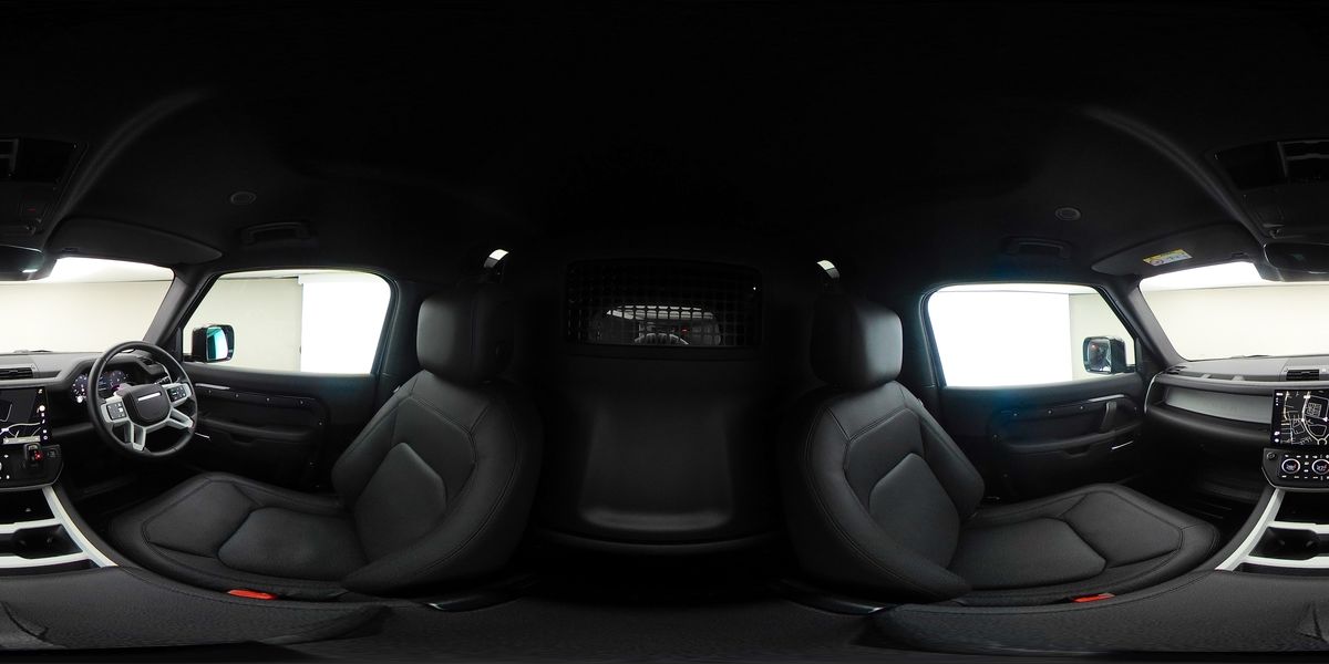 More views of Land Rover Defender 90