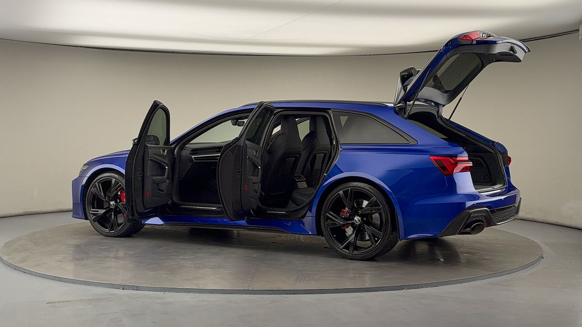 More views of Audi RS6 Avant