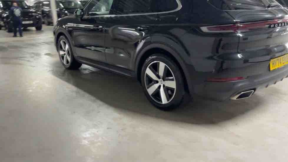 More views of Porsche Cayenne