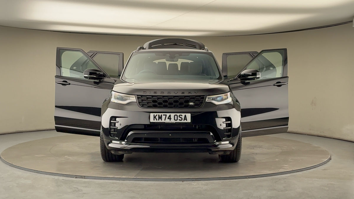 More views of Land Rover Discovery