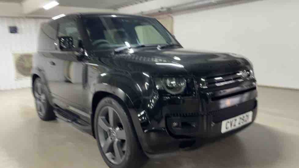 More views of Land Rover Defender 90