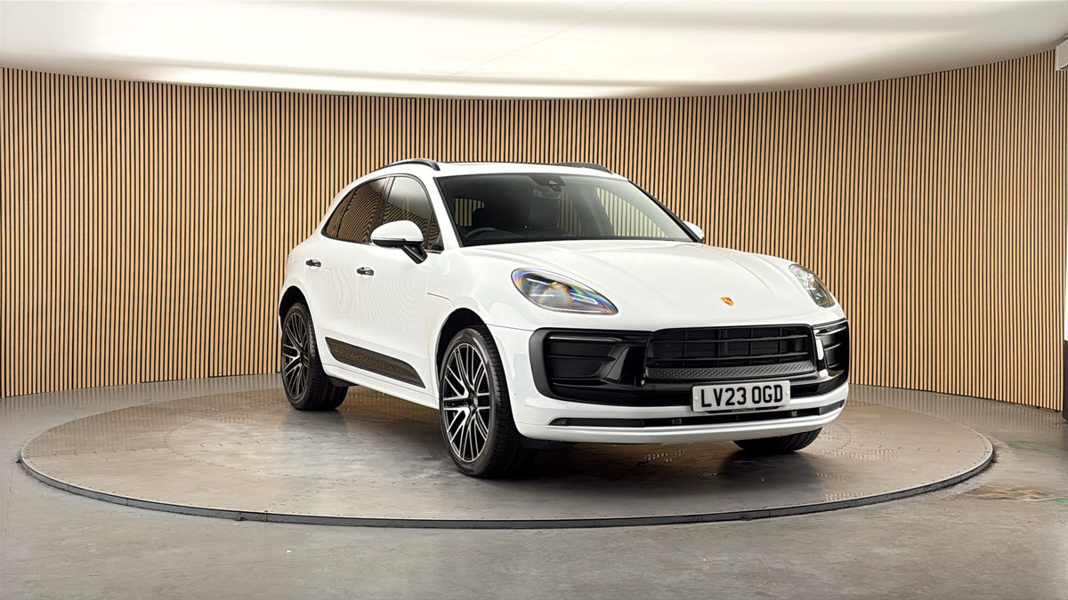 More views of Porsche Macan