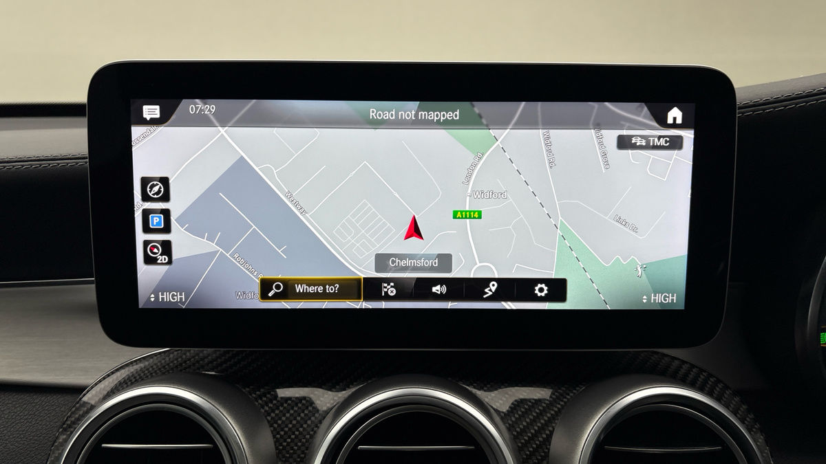 Mercedes-Benz GLC Image 17