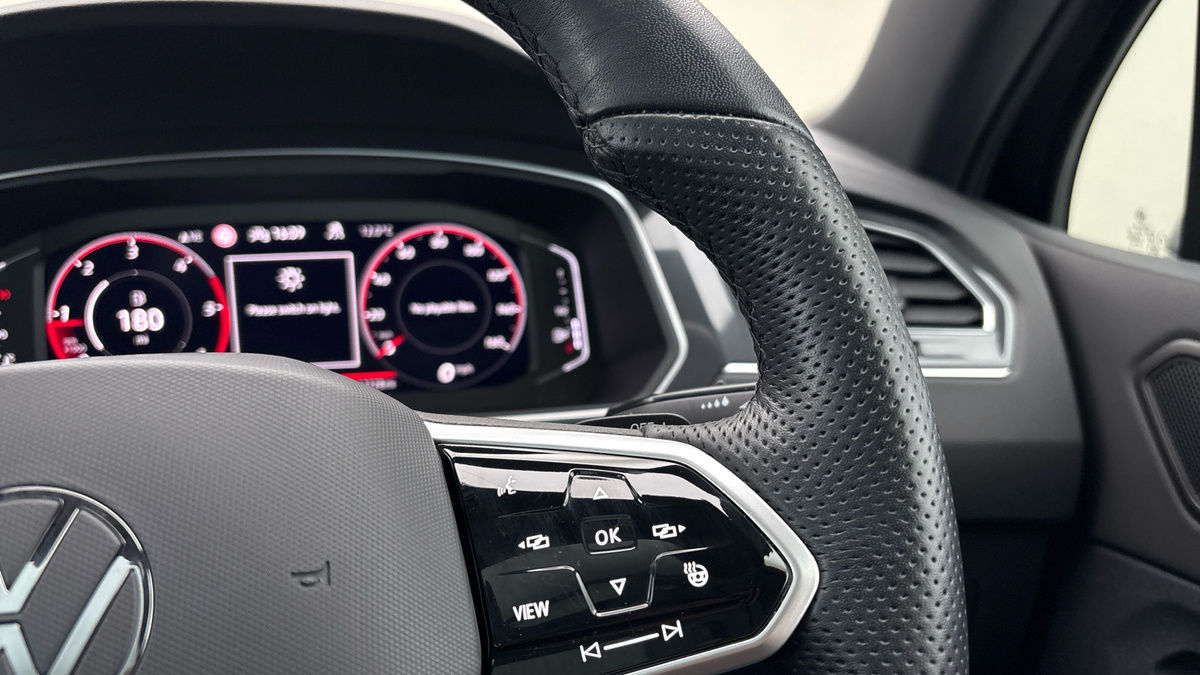 Volkswagen Tiguan Image 14