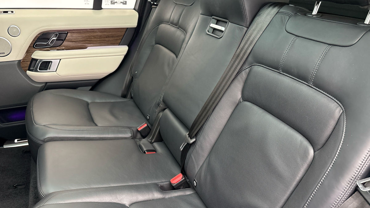 Land Rover Range Rover Image 16