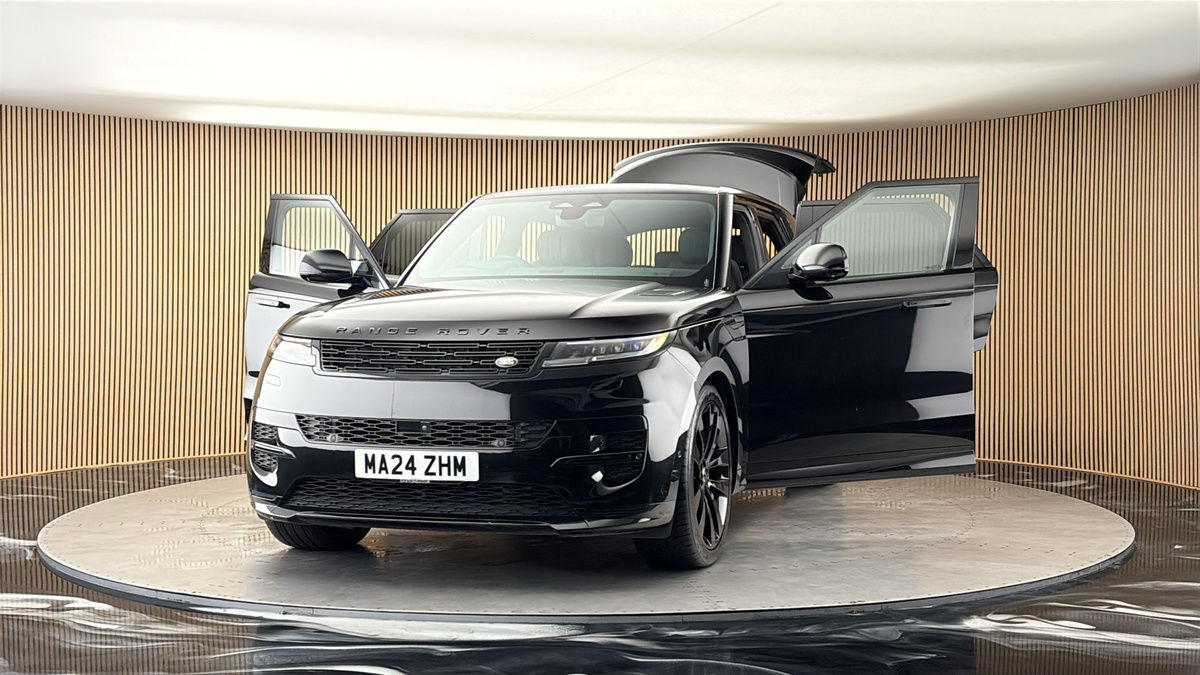 More views of Land Rover Range Rover Sport