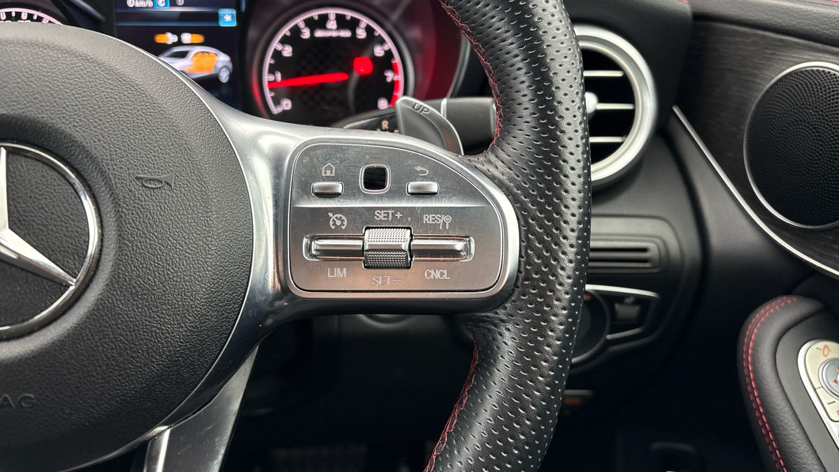 Mercedes-Benz GLC Image 14