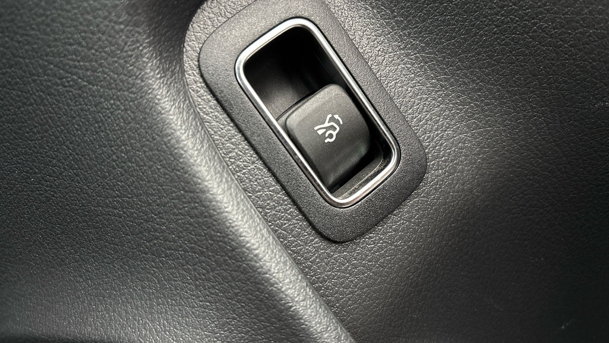 Mercedes-Benz CLA Image 26