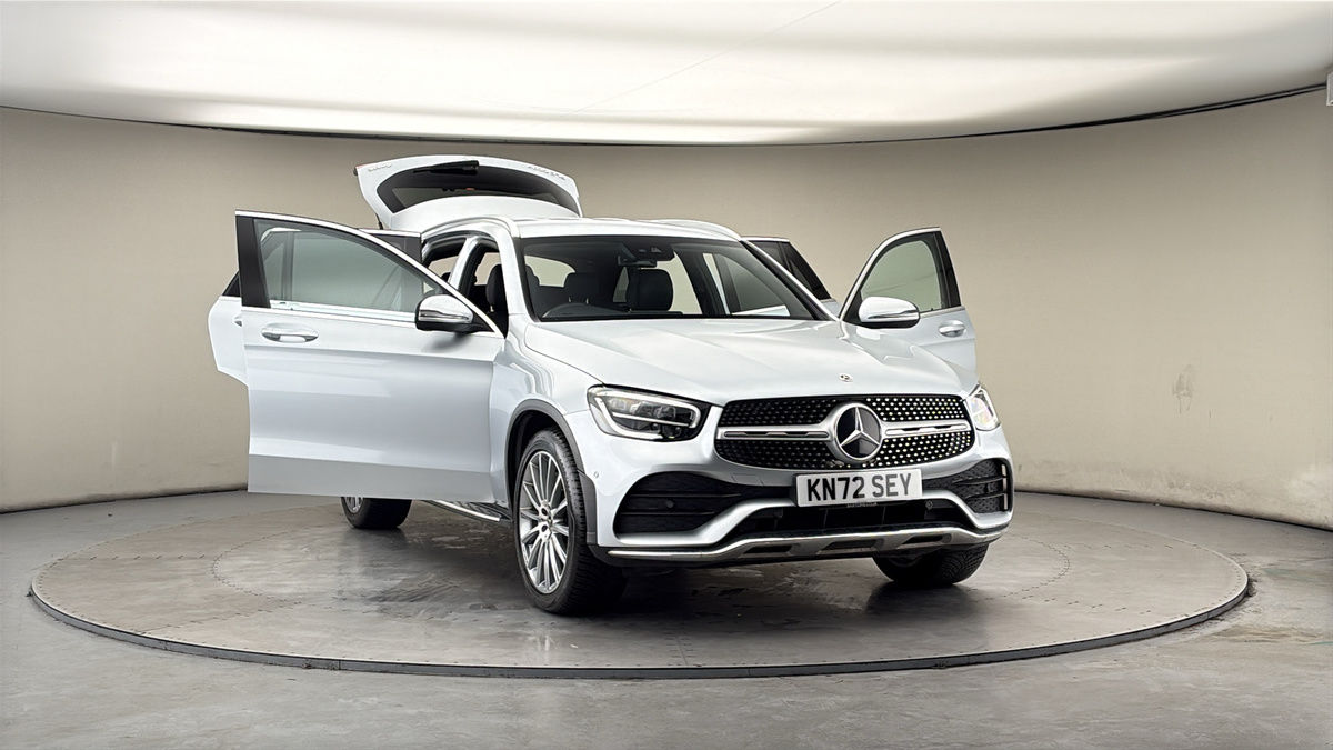 More views of Mercedes-Benz GLC