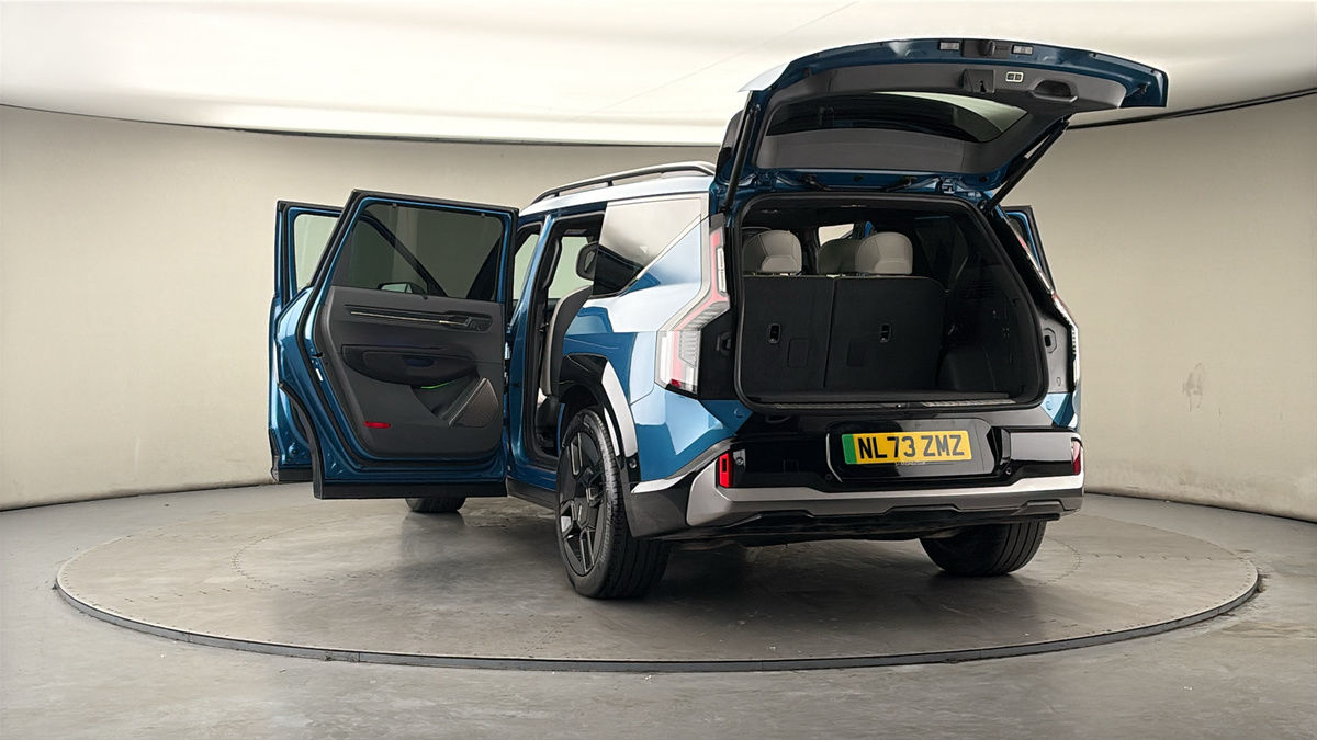 More views of Kia EV9