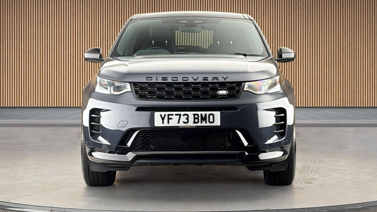 Land Rover Discovery Sport Image 3