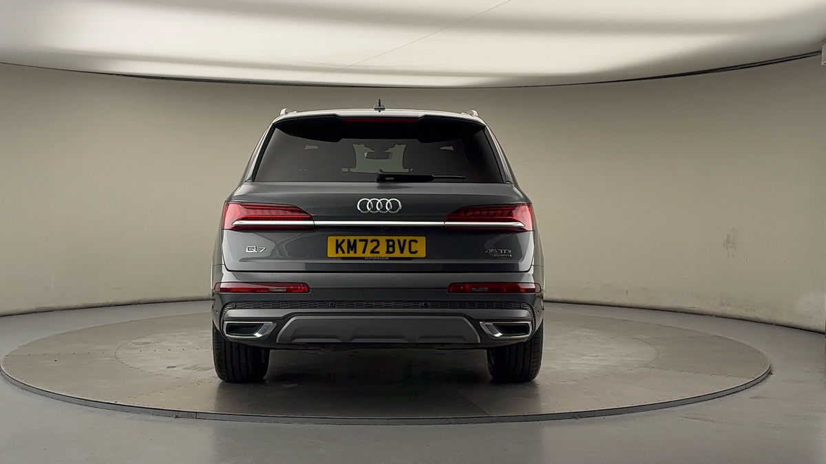 Audi Q7 Image 4