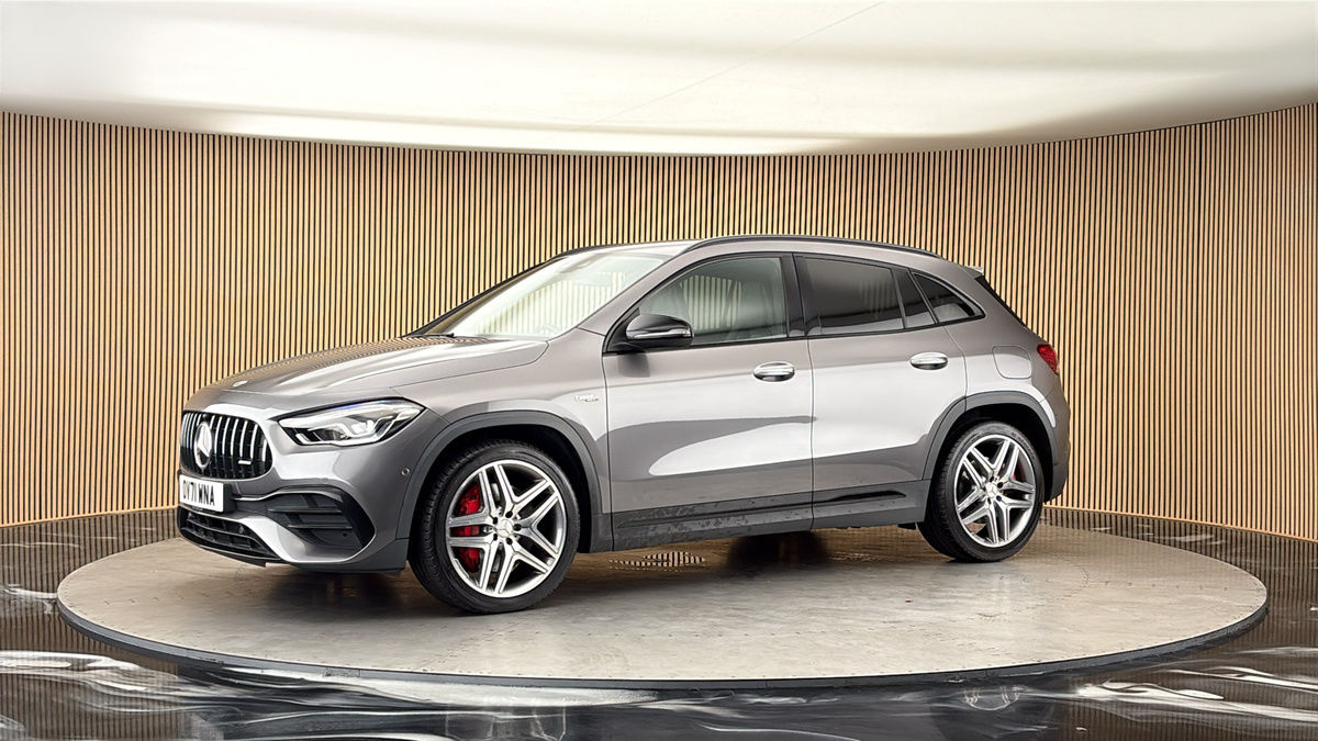 More views of Mercedes-Benz GLA