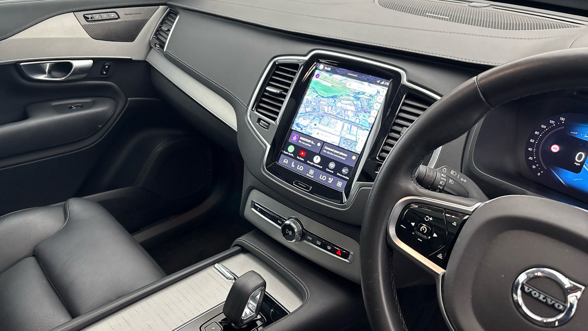 Volvo XC90 Image 18