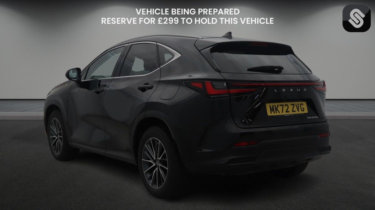 Lexus NX Image 3